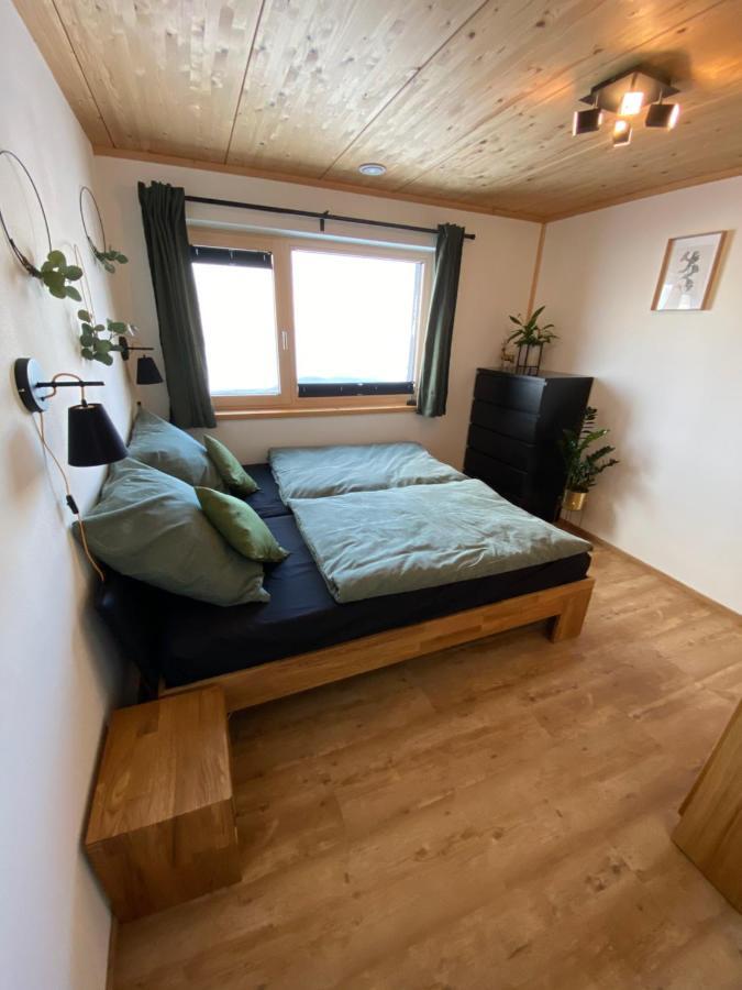 Ferienwohnung Mit Eigenem Garten Und Bergblick اوي ميتبرغ المظهر الخارجي الصورة